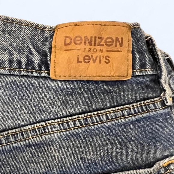 DENIZEN from Levi's Men's 216 Slim Fit Jeans- 30×32 - Picture 2 of 8